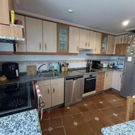 Waterfront Stone House With Sea Views In The Old Town * Combarro