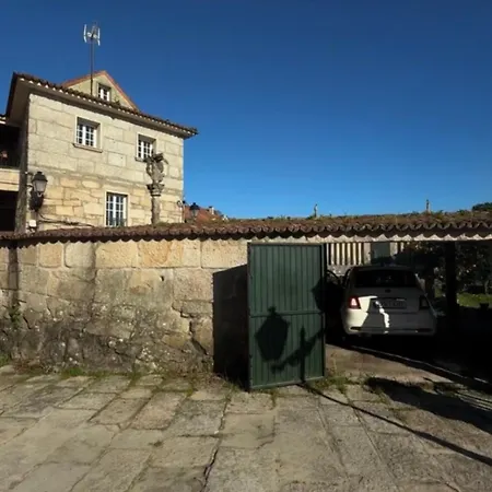 Waterfront Stone House With Sea Views In The Old Town Combarro